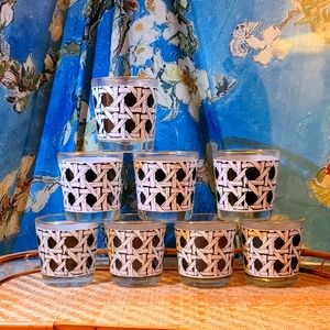 1970's Vintage set of 8 double old-fashioned In the style of Georges Briard.